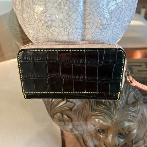 🖤🖤DOINEY & BOURKE SMALL BLACK CROC EMBOSSED WALLET!🖤🖤 - Picture 2 of 6
